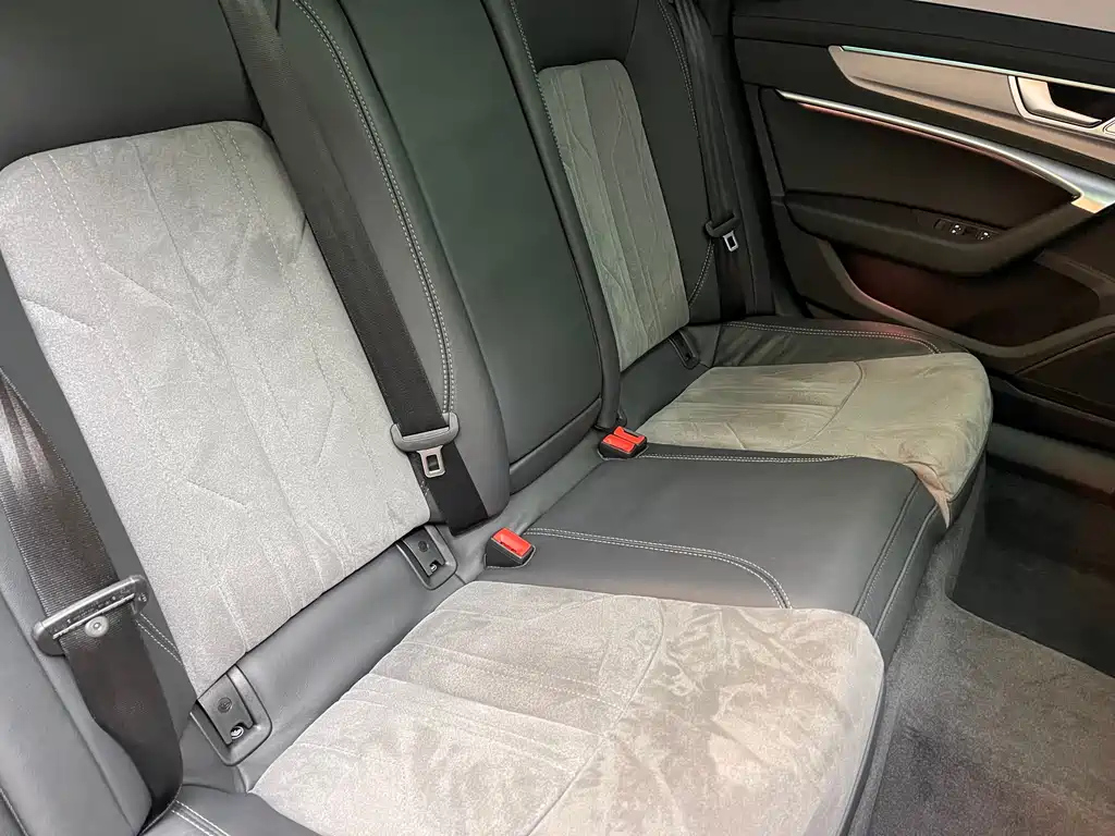 AUDI A6L 2022