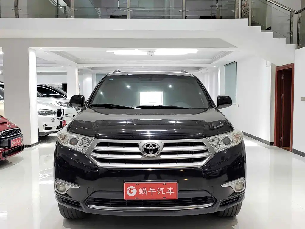 TOYOTA HIGHLANDER 2012