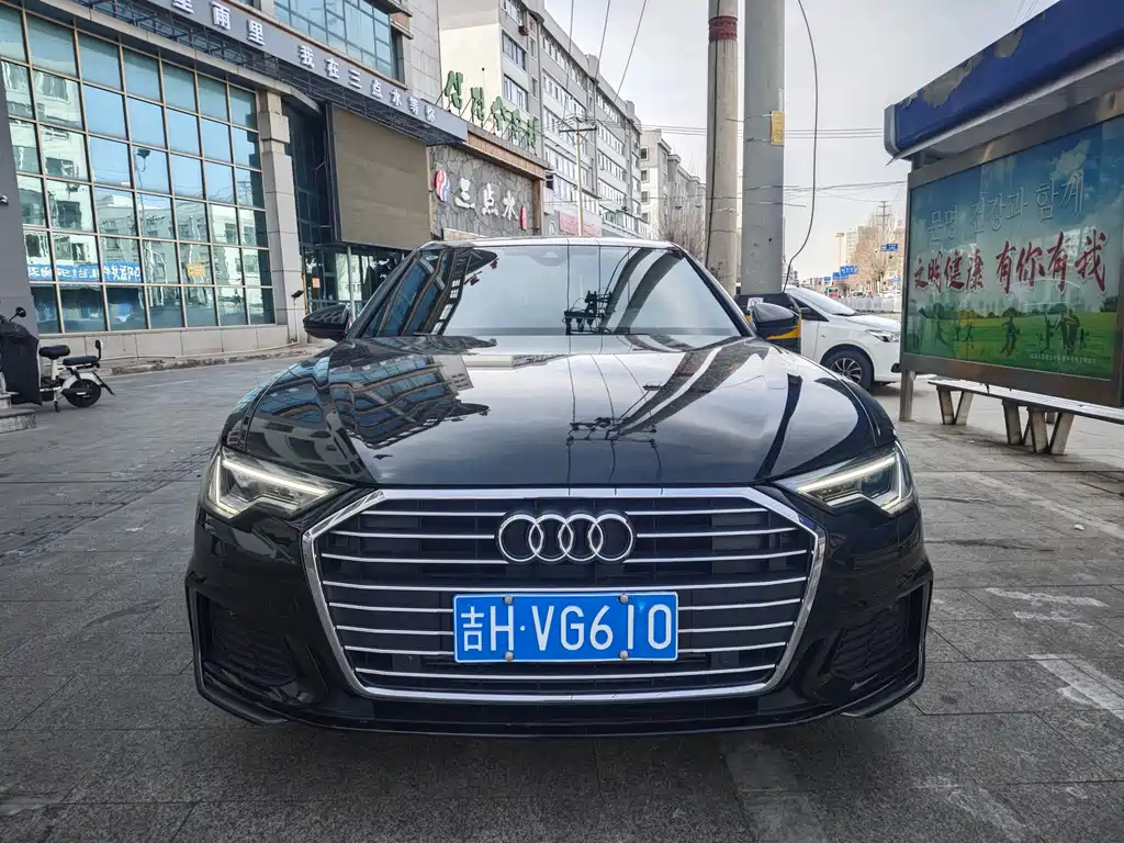 AUDI A6L 2022