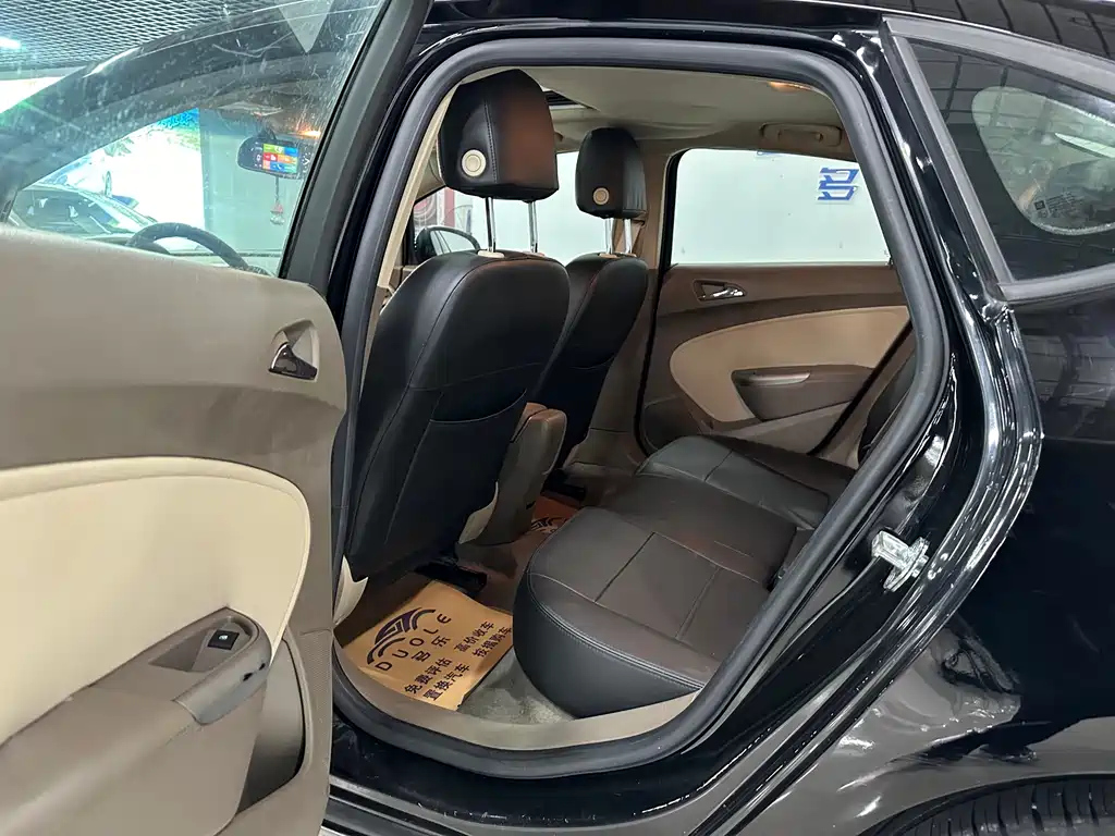 BUICK EXCELLE 2013
