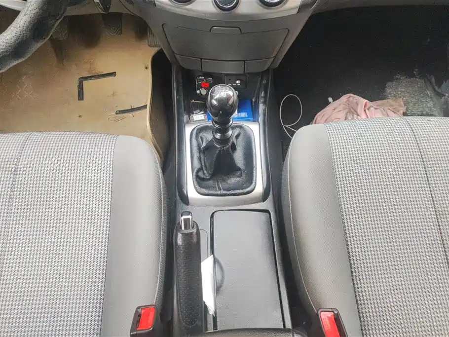 HYUNDAI CELESTA 2014
