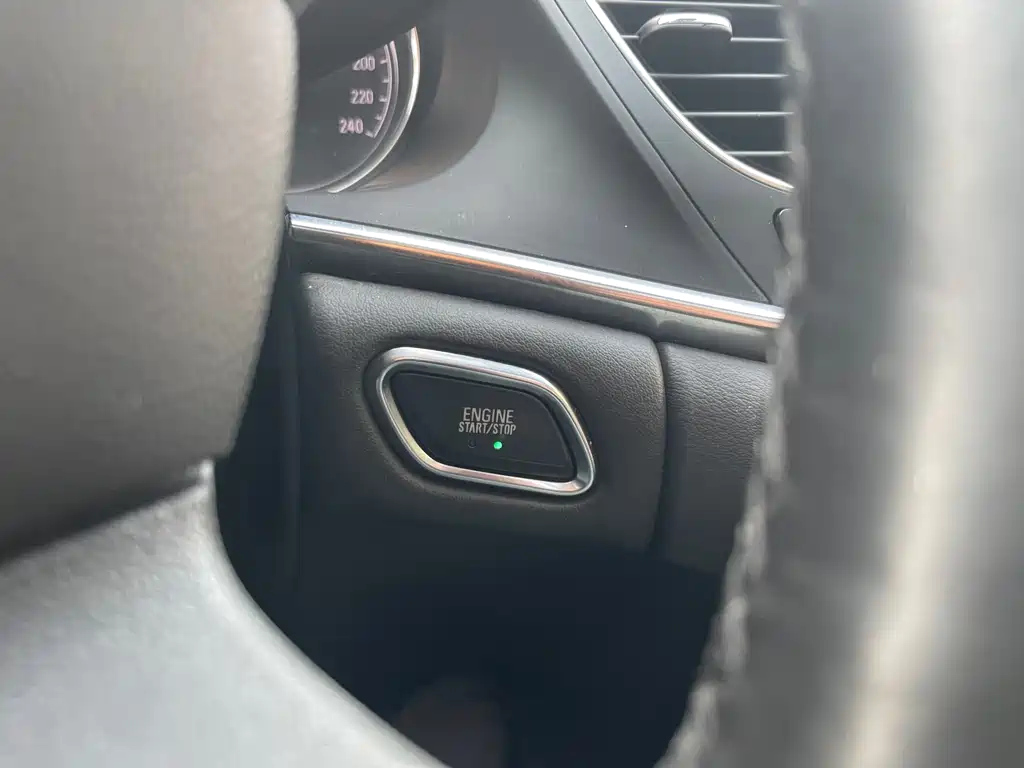 BUICK LACROSSE 2020