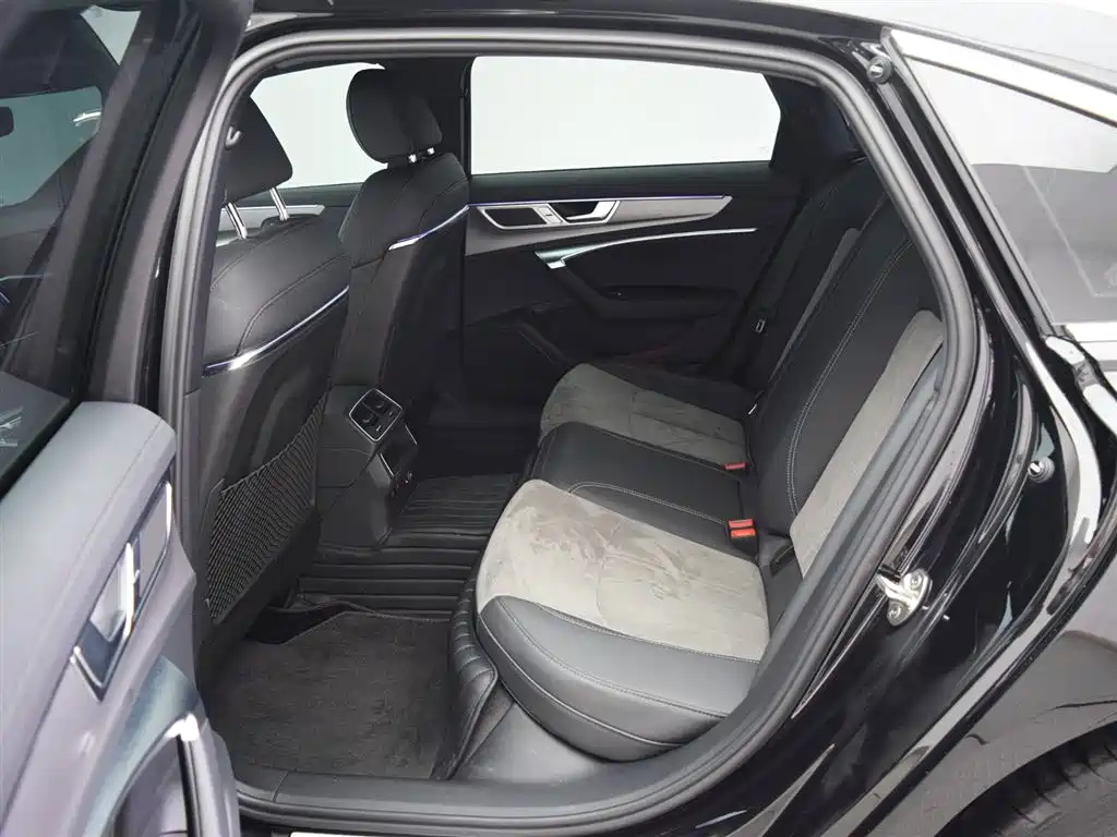AUDI A6L 2021