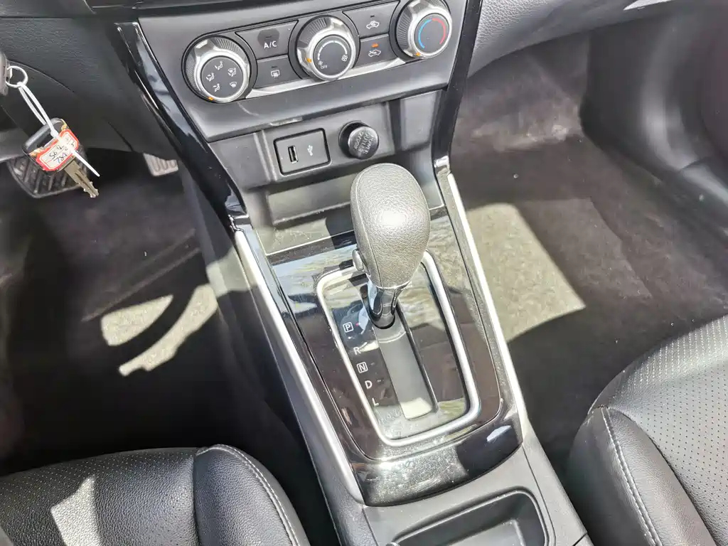 NISSAN SYLPHY 2023