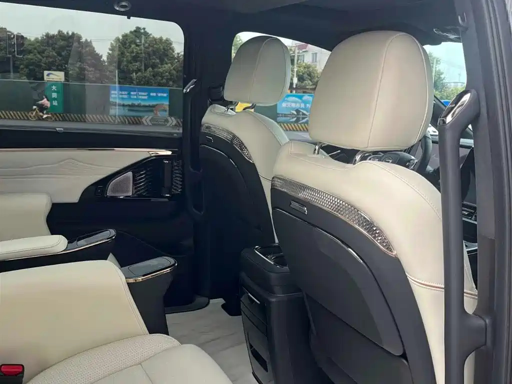 TRUMPCHI M8 2023