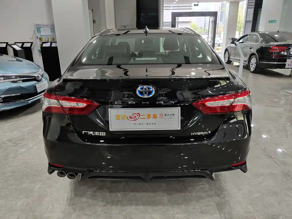 TOYOTA CAMRY 2022