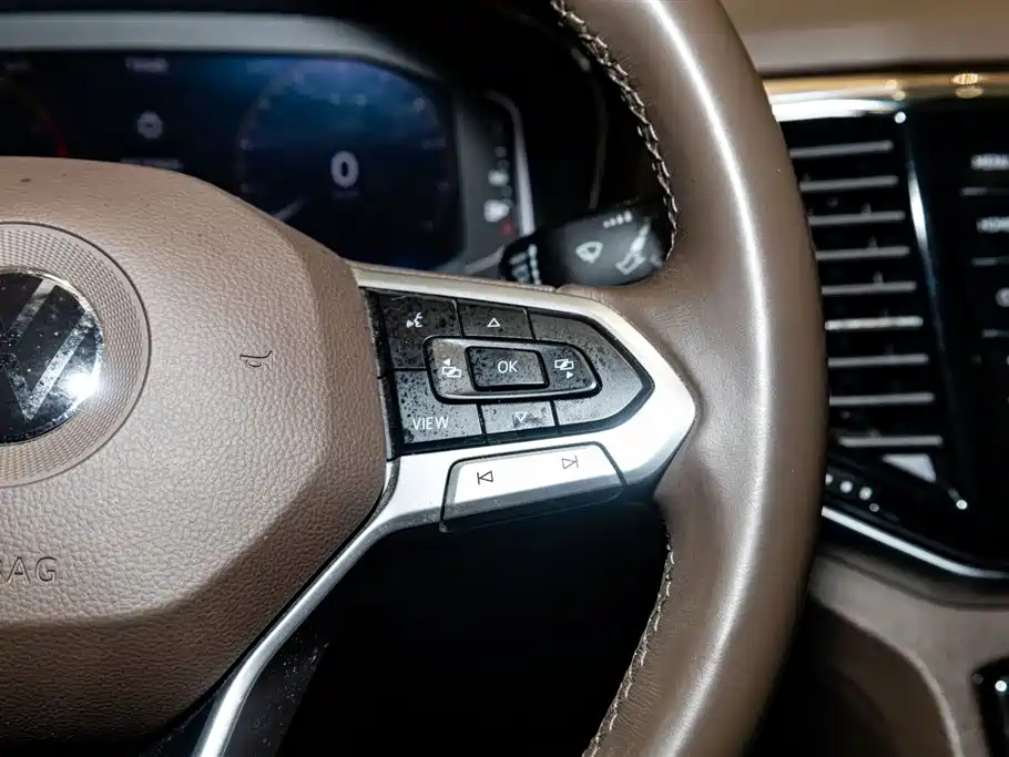 VOLKSWAGEN VILORAN 2021