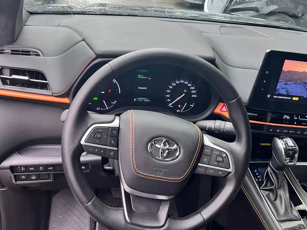 TOYOTA SIENNA SIENNA 2023