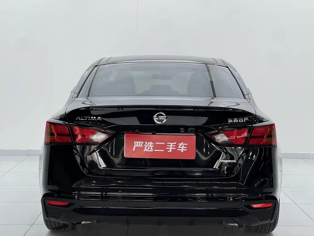 NISSAN TEANA 2021