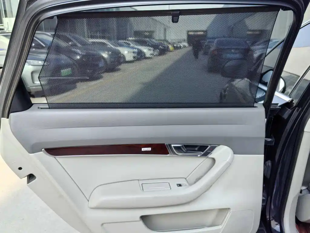 AUDI A6L 2011