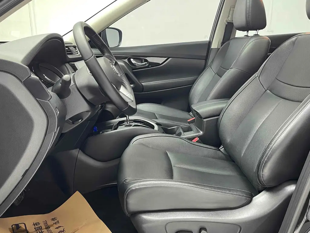 NISSAN X-TRAIL 2020