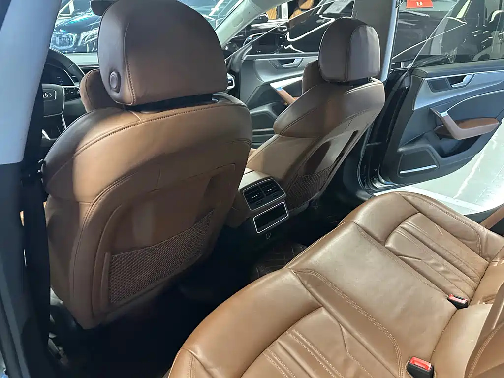 AUDI A7 2021