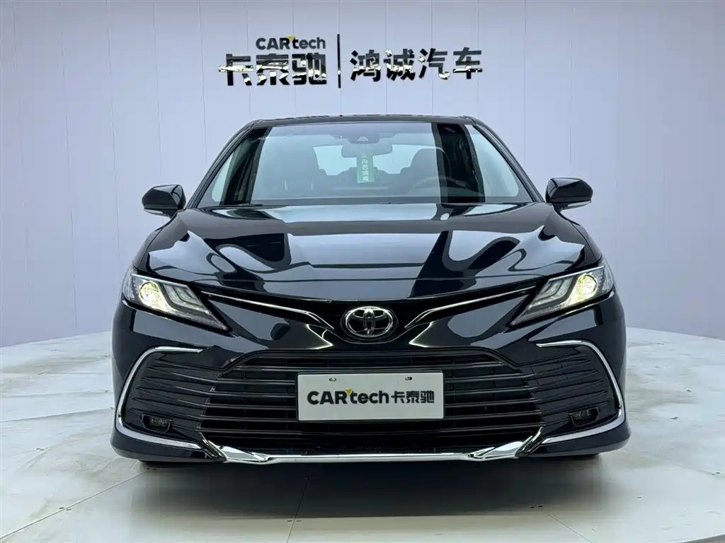 TOYOTA CAMRY 2023