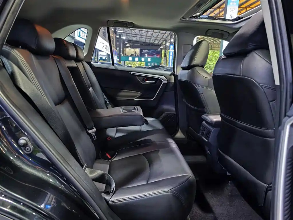 TOYOTA RAV4 RONGFANG 2020
