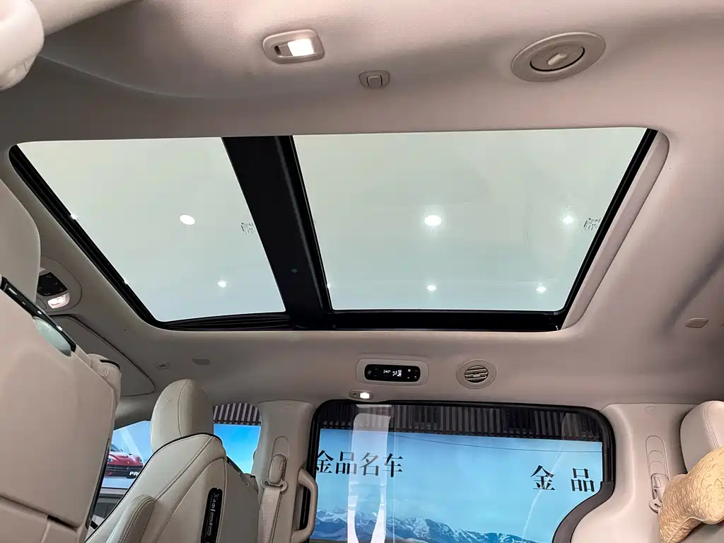 CHRYSLER OTHER 2018