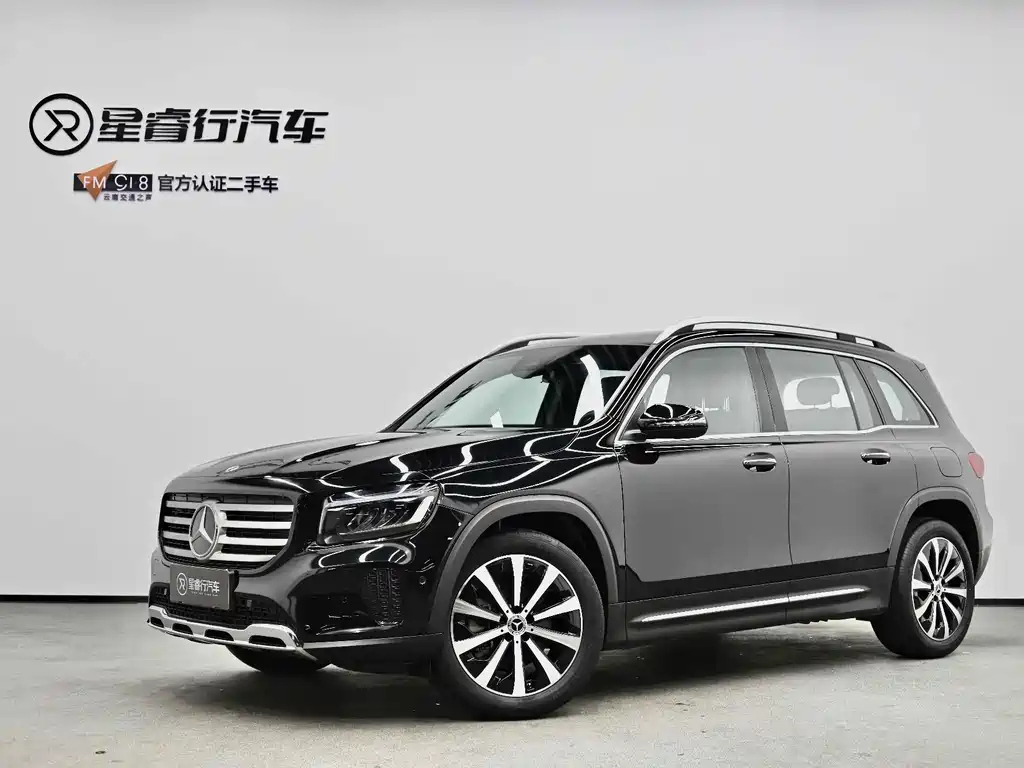 MERCEDES BENZ GLB 2024