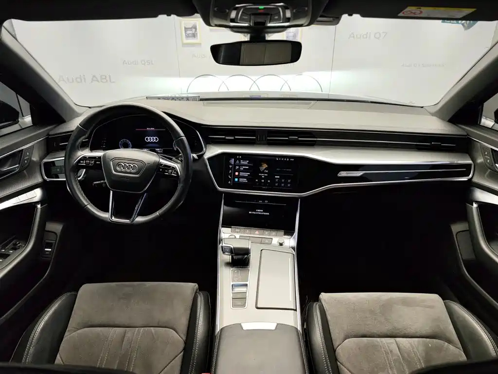 AUDI A6L 2021