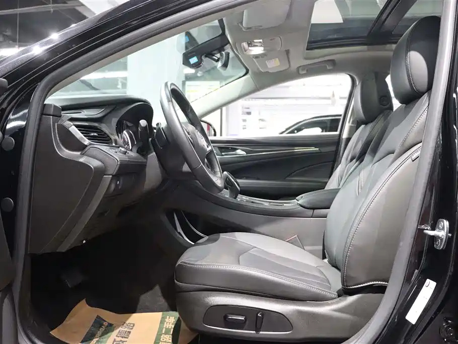 BUICK LACROSSE 2022
