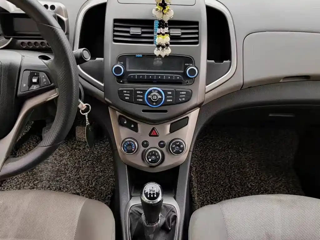 CHEVROLET OTHER 2011