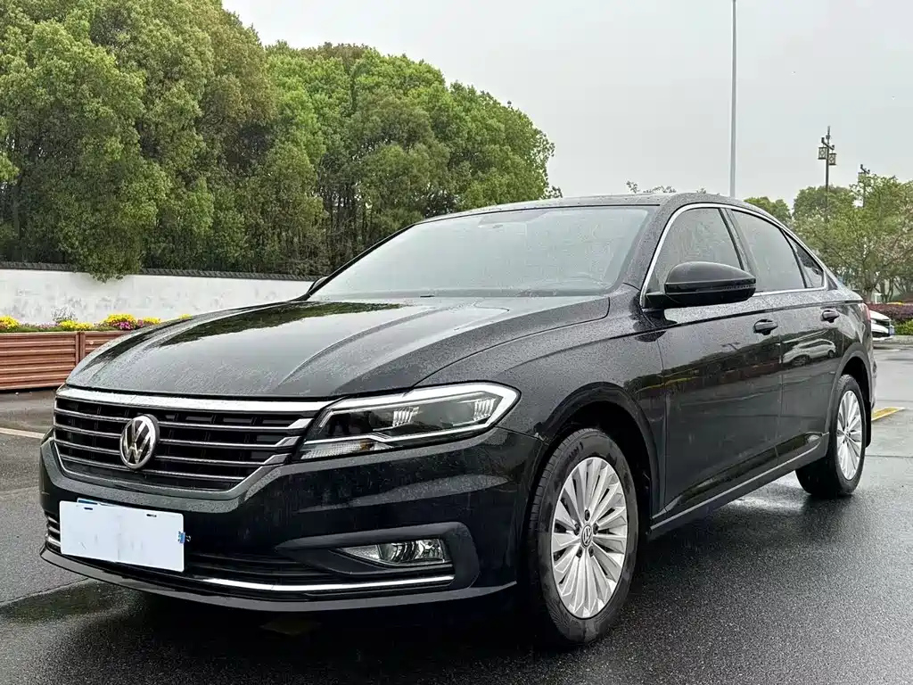 VOLKSWAGEN LAVIDA 2019