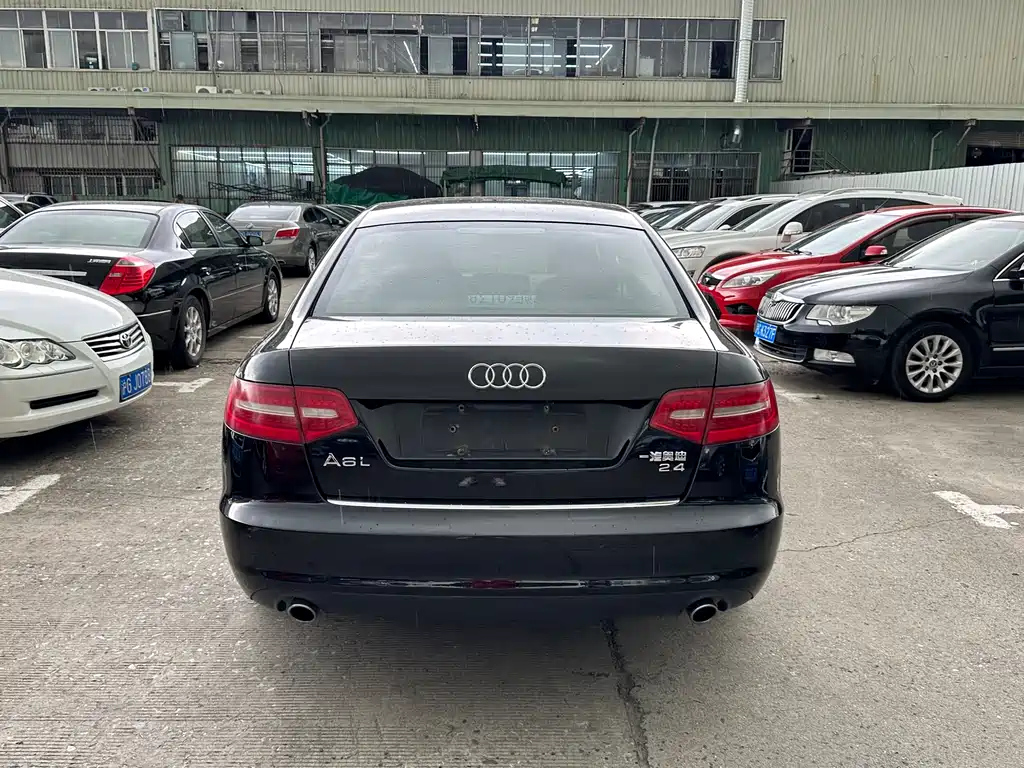 AUDI A6L 2010