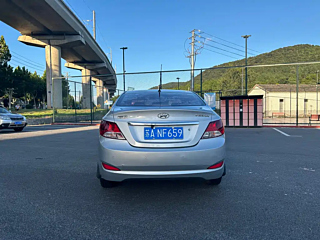 HYUNDAI RENA  2014 YEAR 1.4L MANUAL FASHION GS 2014