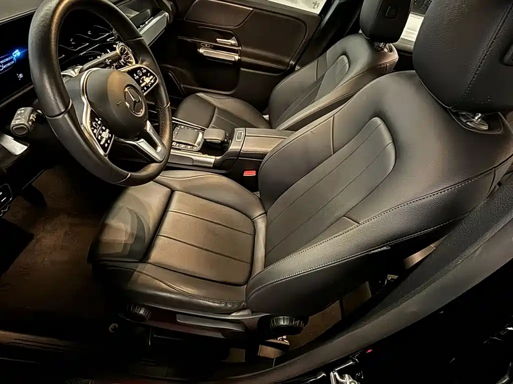 MERCEDES BENZ GLB 2022