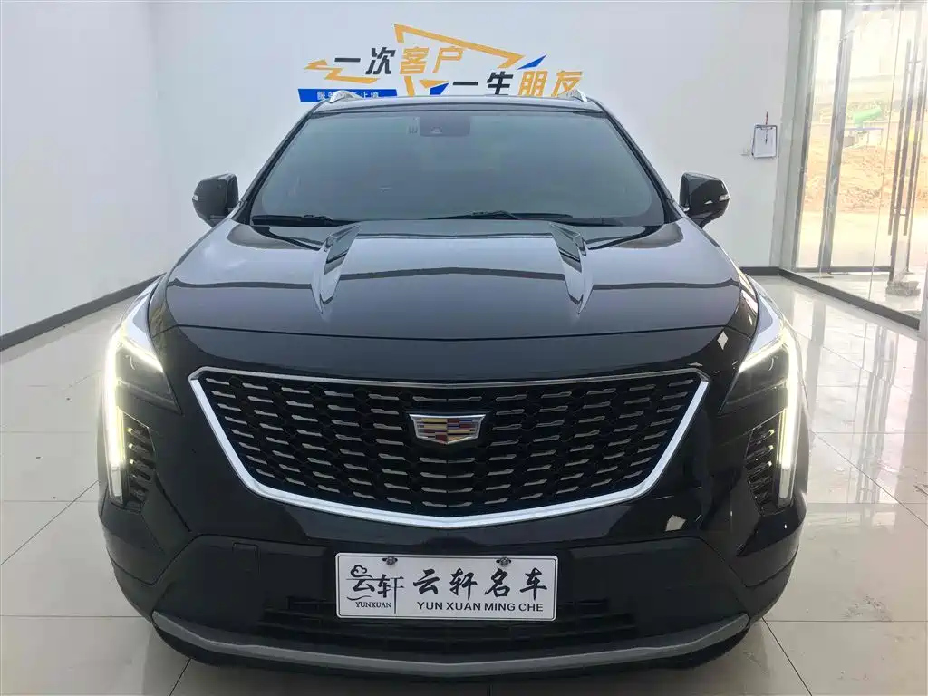 CADILLAC XT4 2023
