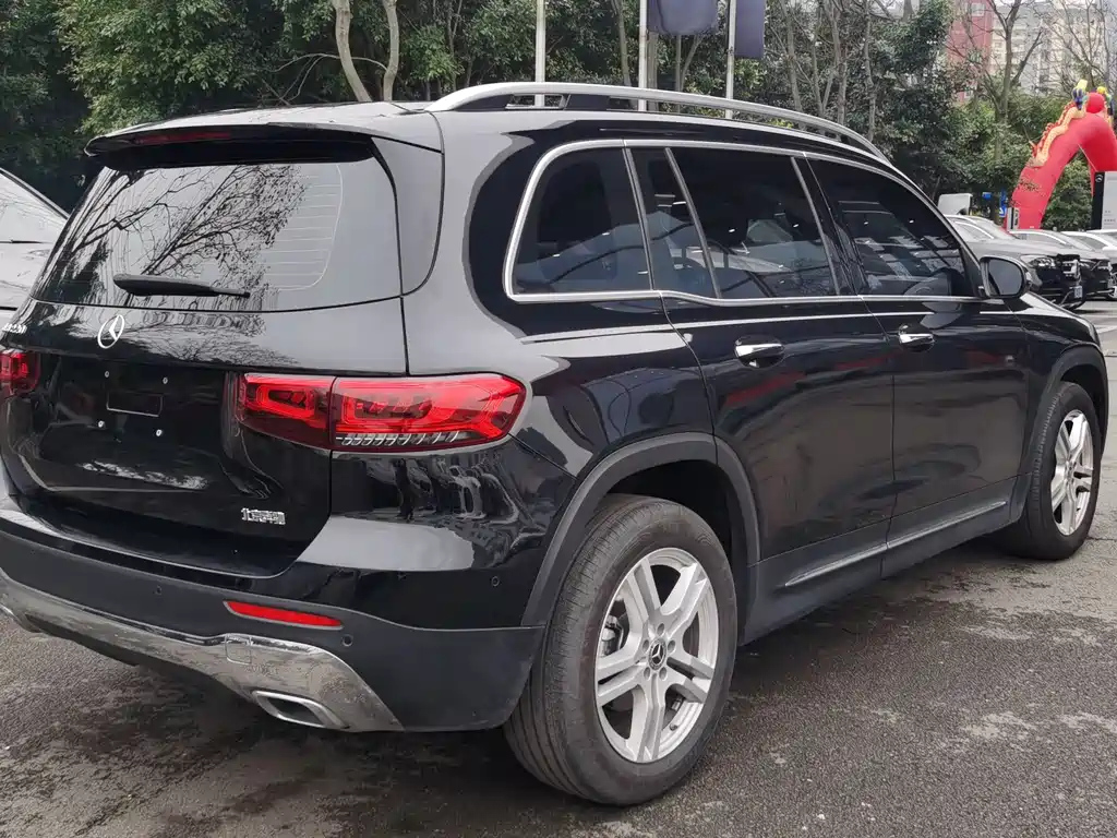 MERCEDES BENZ GLB 2022
