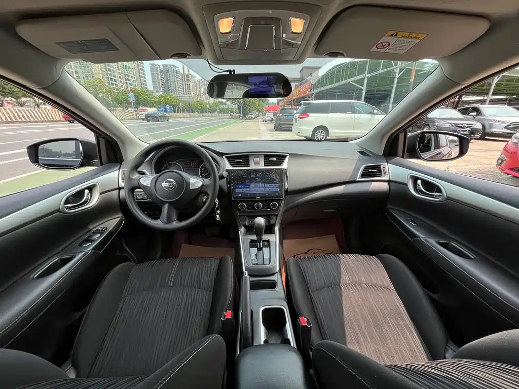 NISSAN SYLPHY 2021