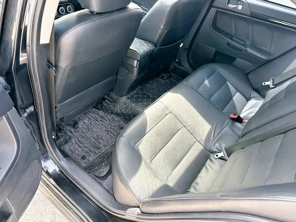 MITSUBISHI LANCER EX 2014