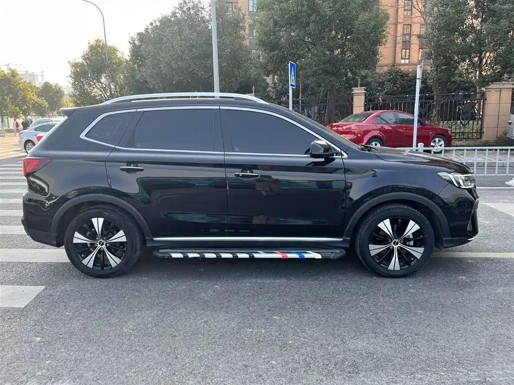 ROEWE RX5 2020