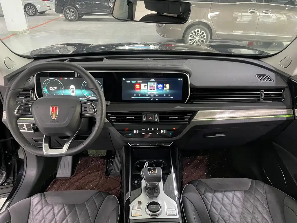 HONGQI HS5 2020
