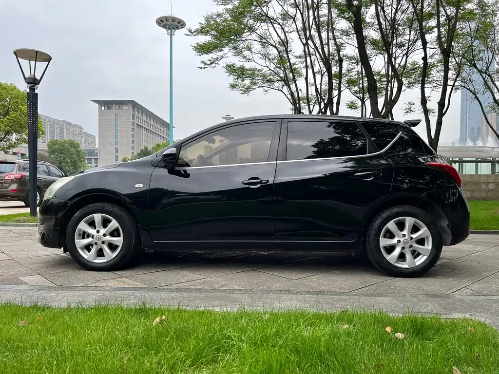NISSAN TIIDA TIIDA 2013