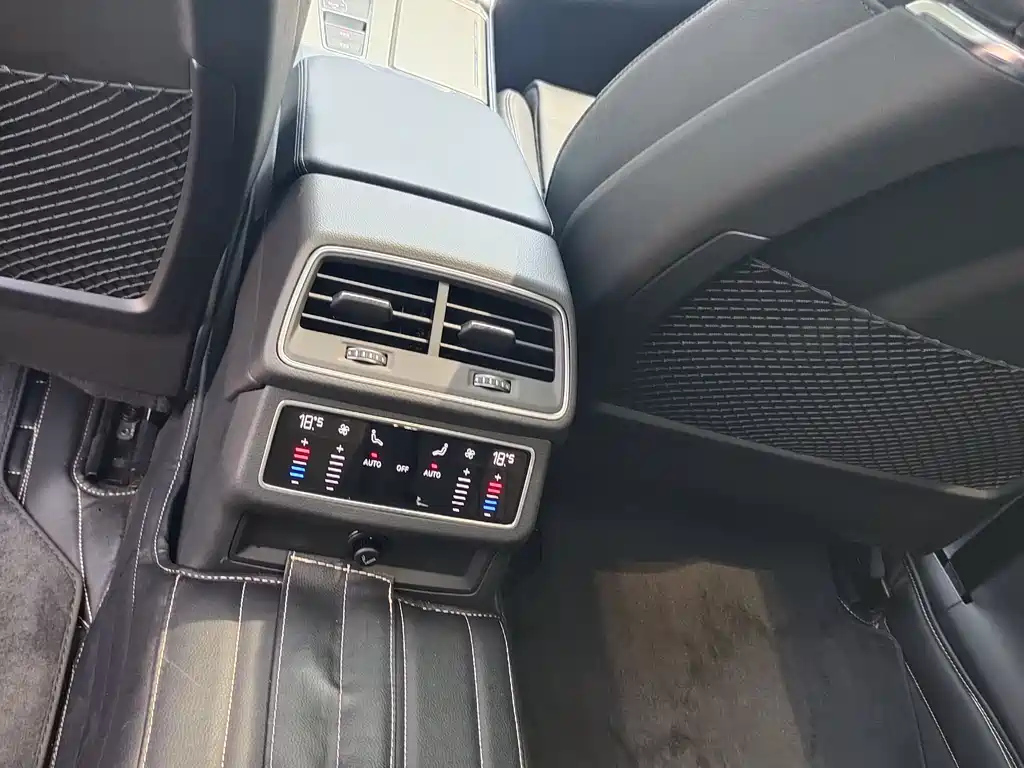 AUDI A6L 2022