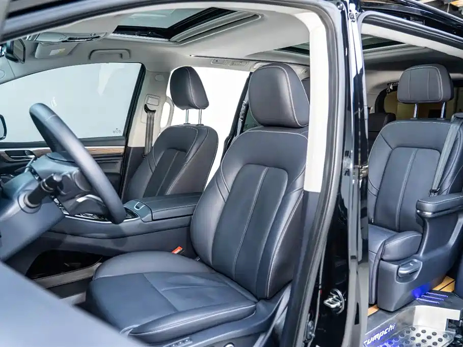TRUMPCHI M8 2022