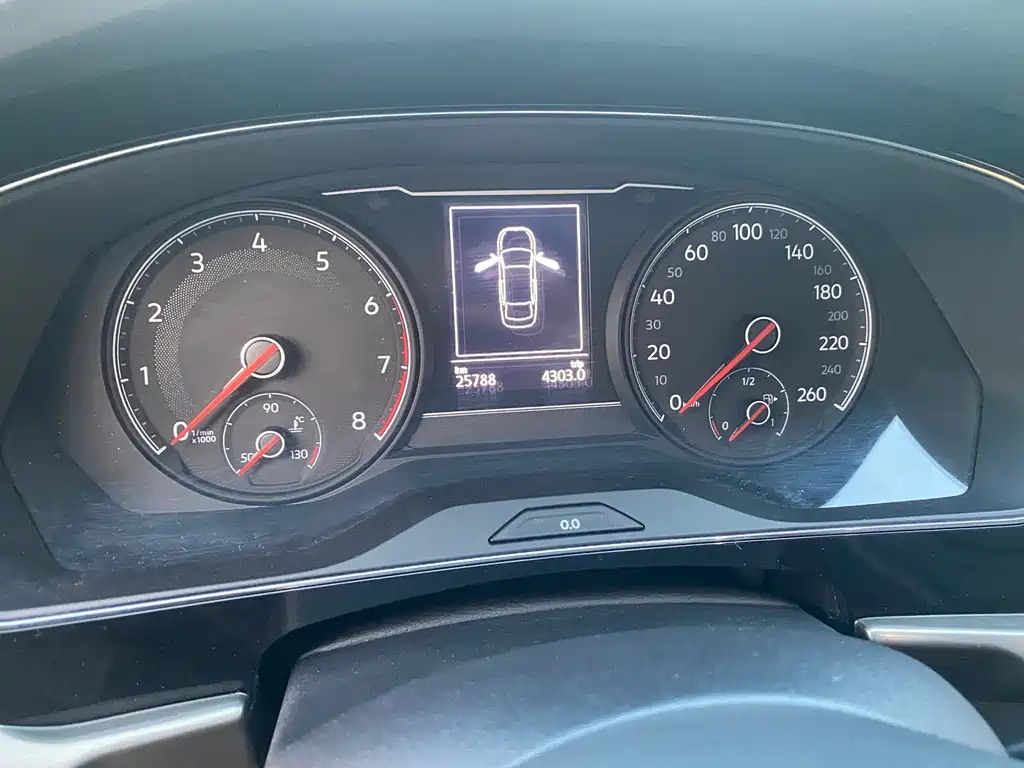 VOLKSWAGEN PASSAT 2021