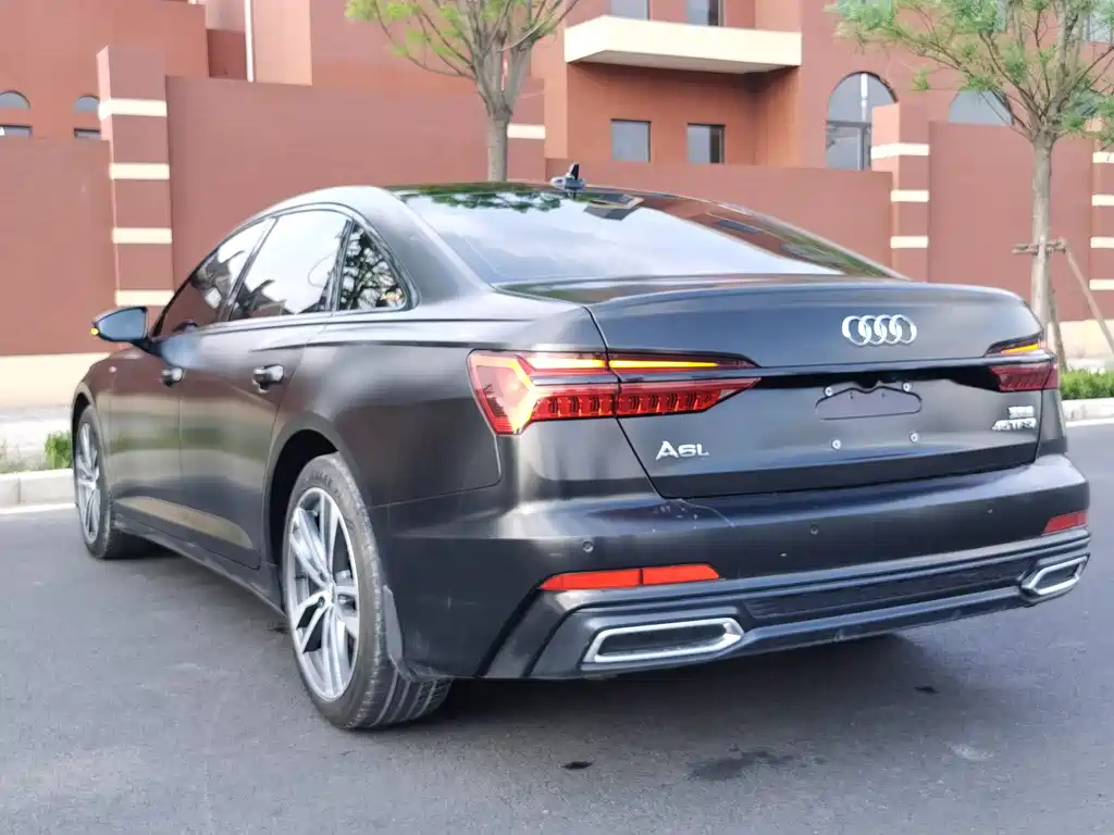 AUDI A6L 2020