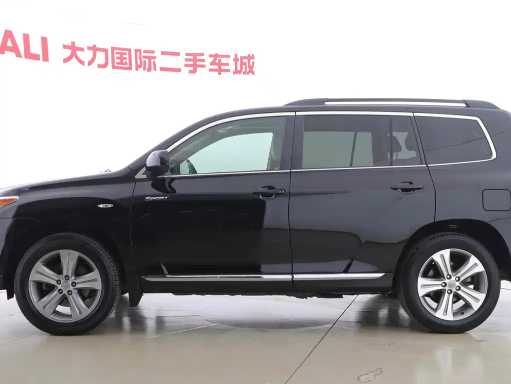 TOYOTA HIGHLANDER 2014