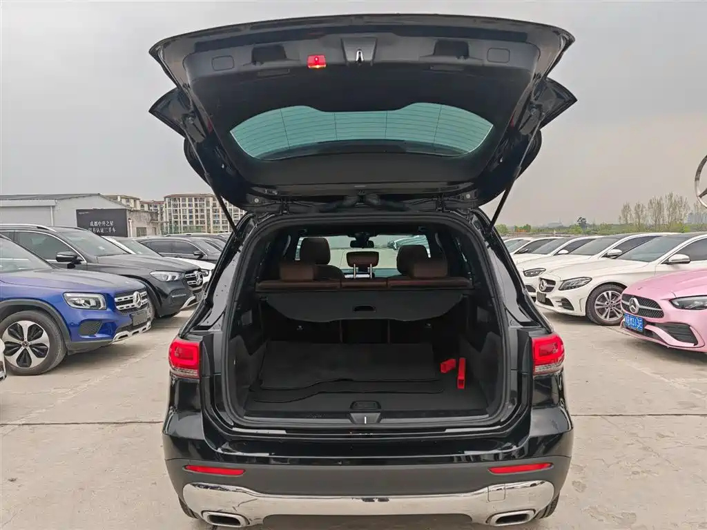 MERCEDES BENZ GLB 2022