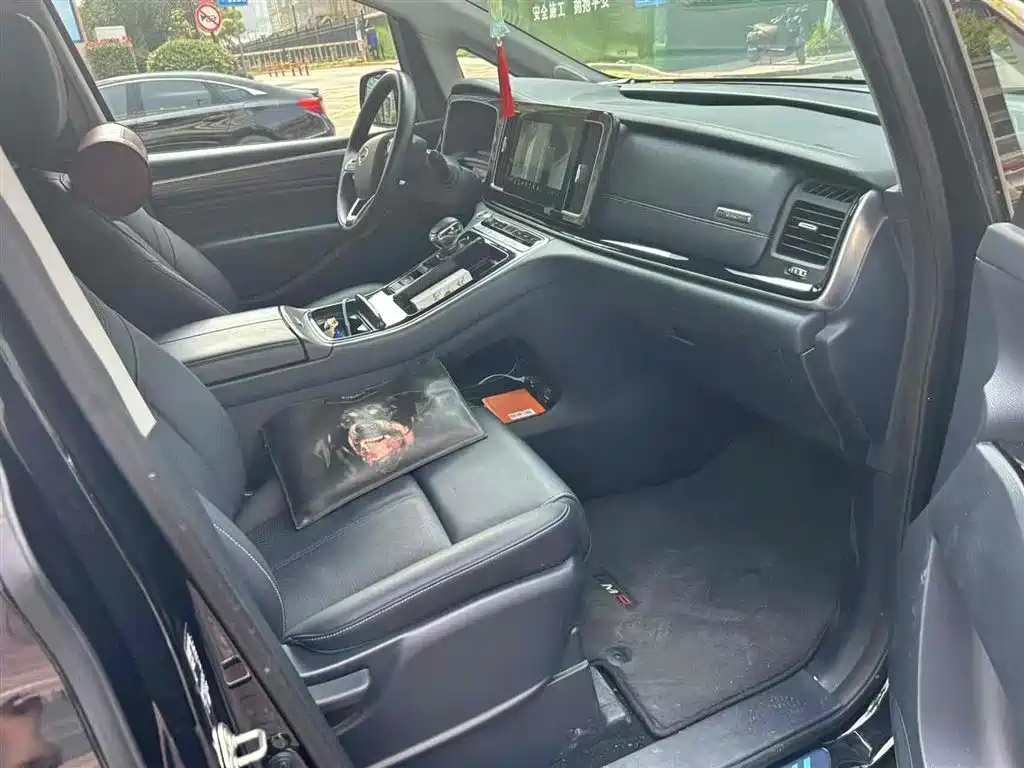 TRUMPCHI M8 2022