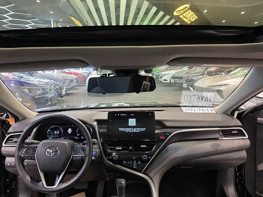 TOYOTA CAMRY 2022