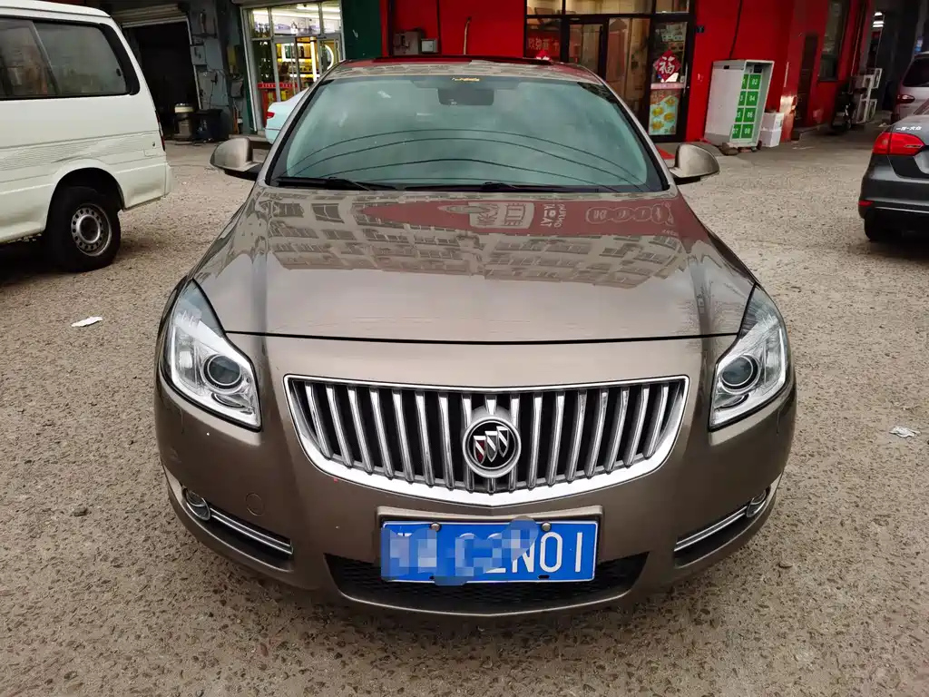 BUICK REGAL 2009