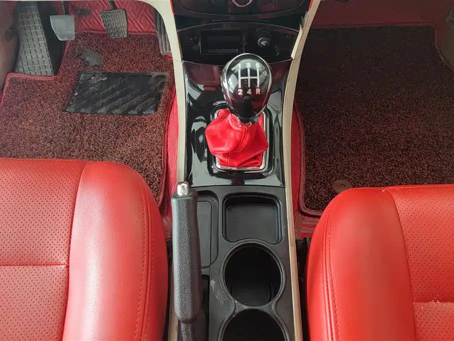 GEELY AUTO GEELY GC7 2014