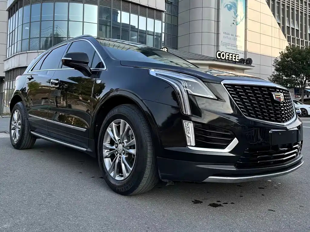 CADILLAC XT5 2020
