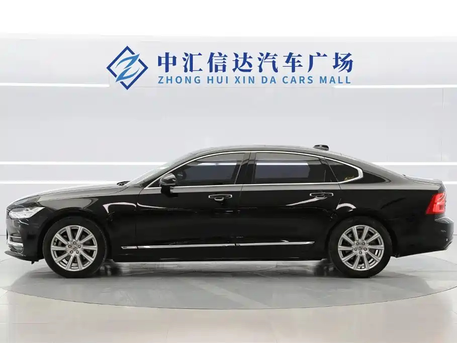 VOLVO S90 2020