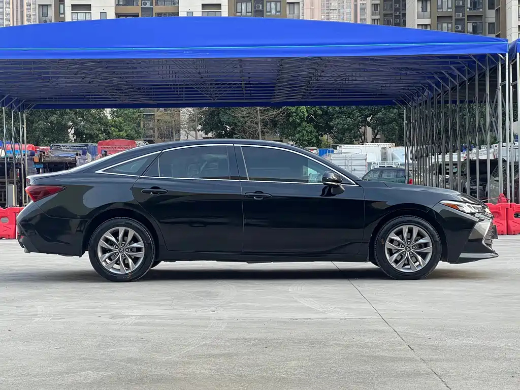 TOYOTA AVALON 2020