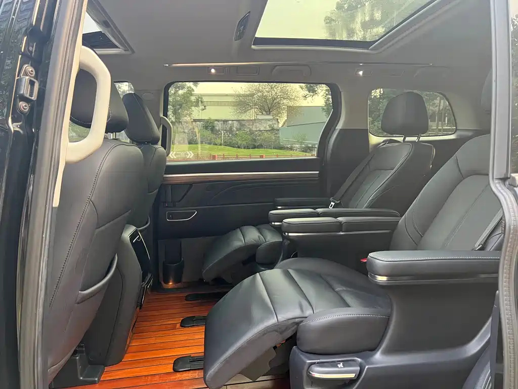 TRUMPCHI M8 2021