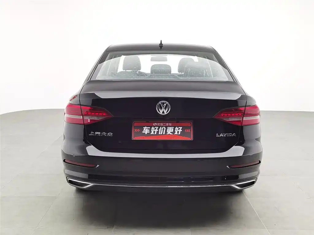 VOLKSWAGEN LAVIDA 2020