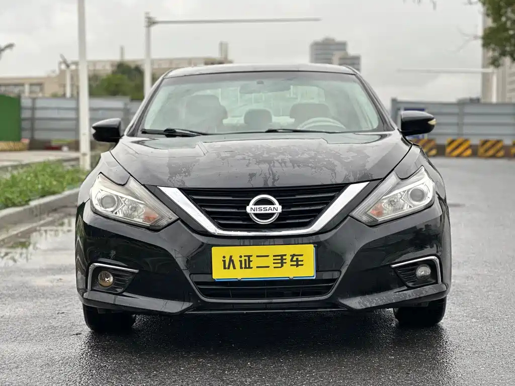 NISSAN TEANA 2016